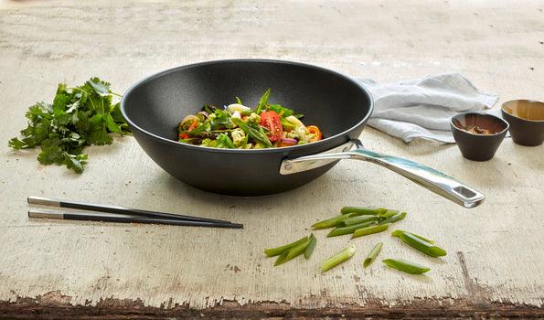 Demeyere Wok 'Alu Pro 5 Ceraforce' Ø30cm / 3L - Afbeelding 7